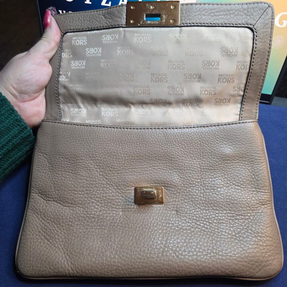 MICHAEL Michael Kors Gray Leather Crossbody Bag Strap Plus Chain - Picture 13 of 16
